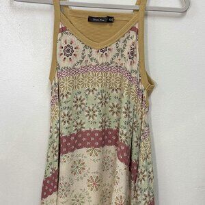 NWOT, Never Worn, DOE & RAE, Multi Color Design, Tank Top, Size M